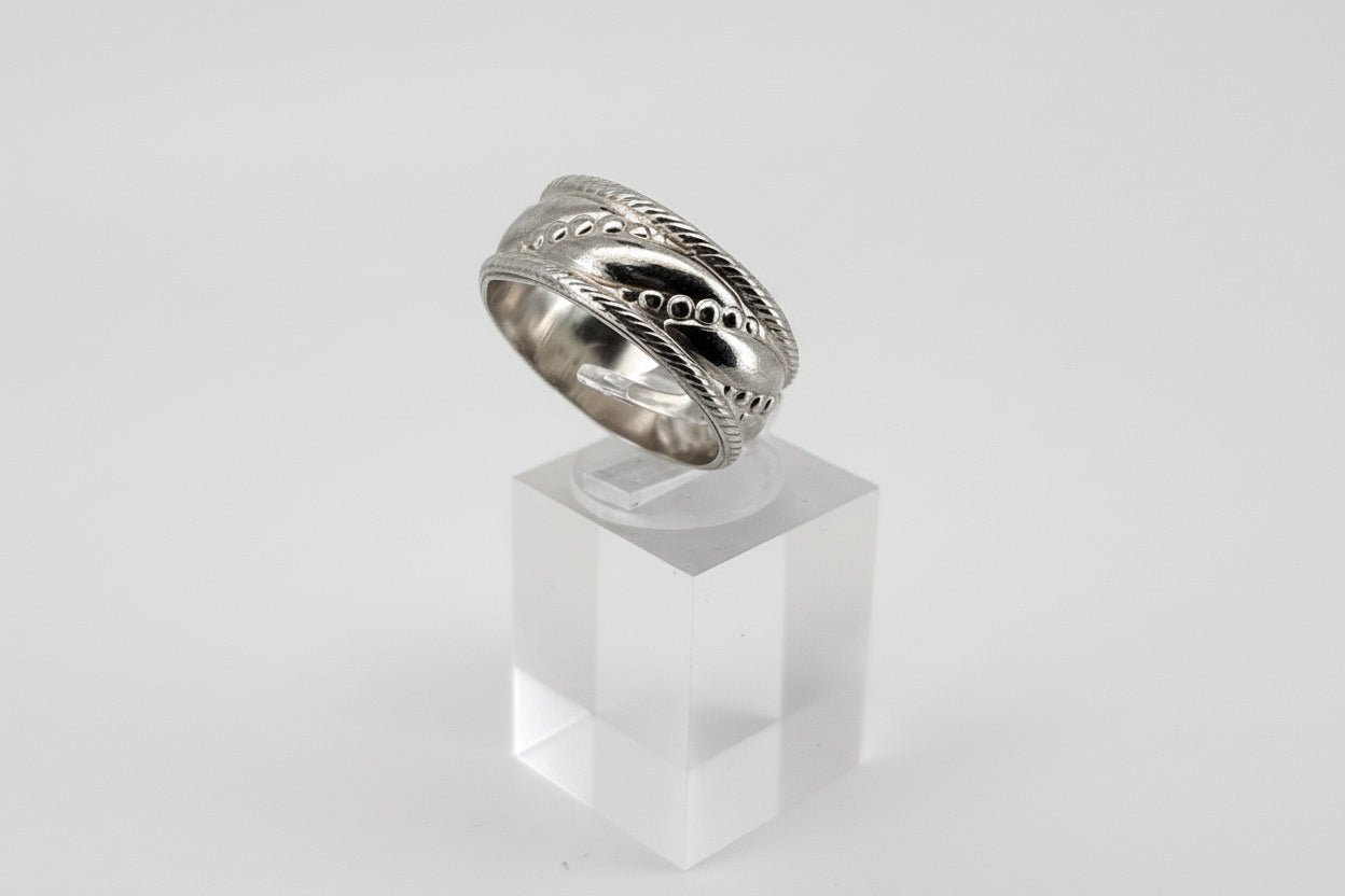 Handmade Sterling Silver Decorative Band Australian Made