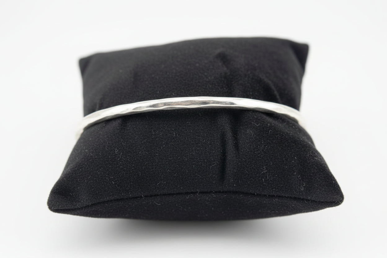 Handmade Silver bangle hammered Australian Made 