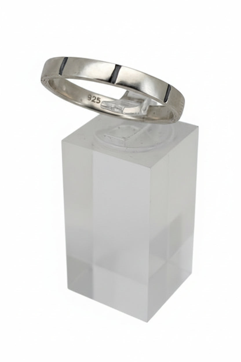 Sterling Silver Mens Flat Band with Vertical Lines Ring